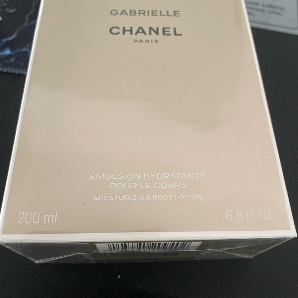Chanel Gabrielle Moisturizing Body Lotion NWT new. Sealed